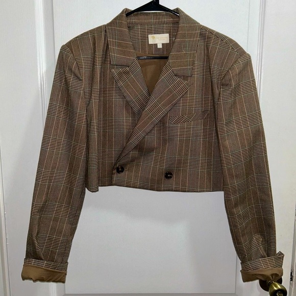The Westside Plaid Cropped Blazer - Picture 1 of 7